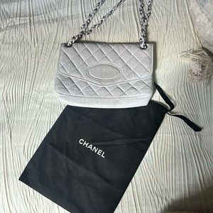 Vintage Chanel purse